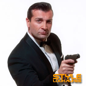 James&nbsp;Bond&nbsp;lookalike